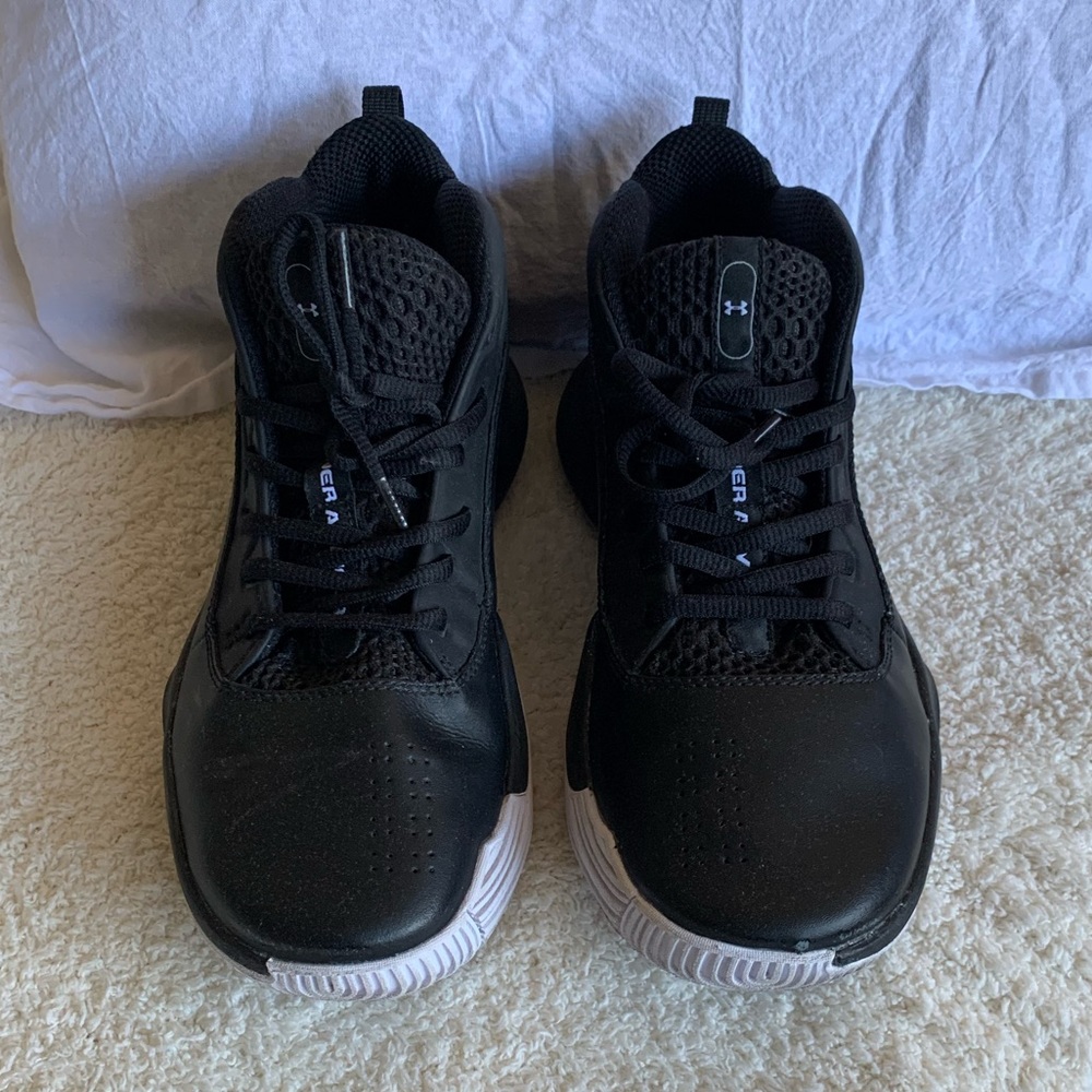 Under Armour Basketball Shoes